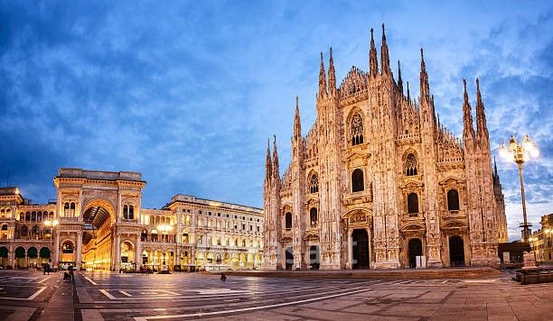 Attivitã /licenza (con o senza mura) in commerciale in Piazza Dergano