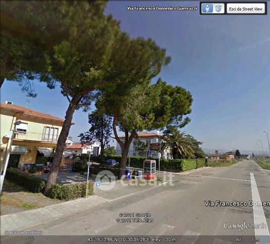 Attivitã /licenza (con o senza mura) in commerciale in Via Francesco Domenico Guerrazzi 54