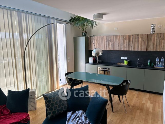Appartamento in residenziale in Via Sarnano 7