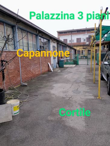 Capannone in commerciale in Via G. Garibaldi