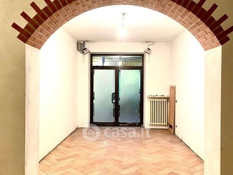 Ufficio in commerciale in Corso San Pietro 47
