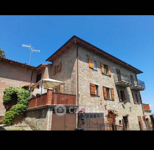 Casa indipendente in residenziale in Via Brigata Pausillo 25