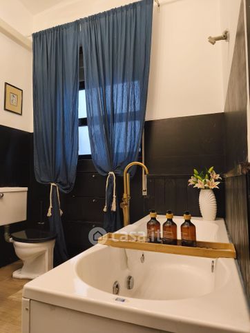 Attivitã /licenza (con o senza mura) in commerciale in Via Musumeci 172