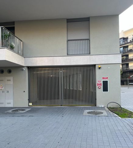 Garage/posto auto in residenziale in Via Gaetano Crespi 25/A