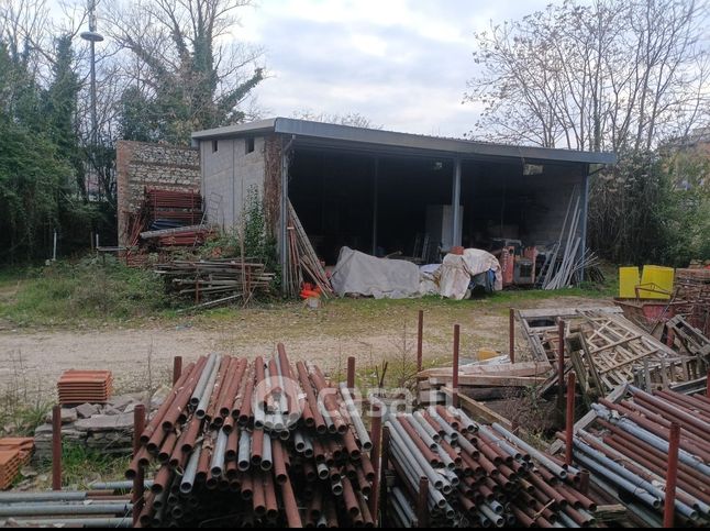 Terreno agricolo in commerciale in Via Fiume 45