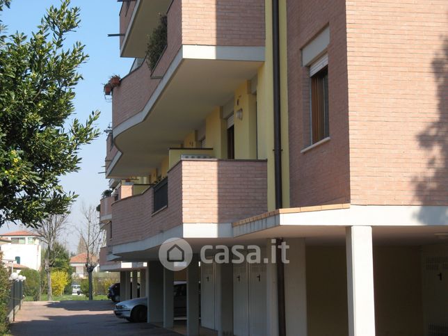 Appartamento in residenziale in Via Pietro Pomponazzi 33