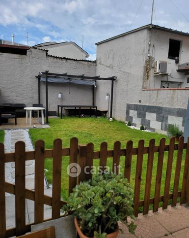 Villetta a schiera in residenziale in Via Aurelia Sud 76