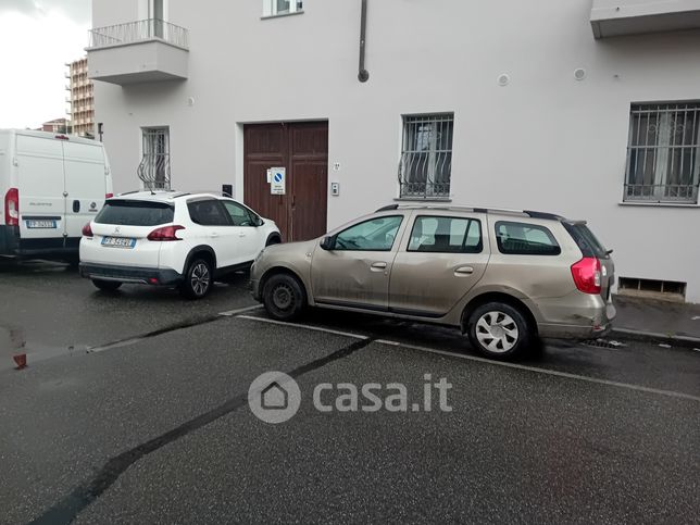 Casa indipendente in residenziale in Via Castelgomberto 144