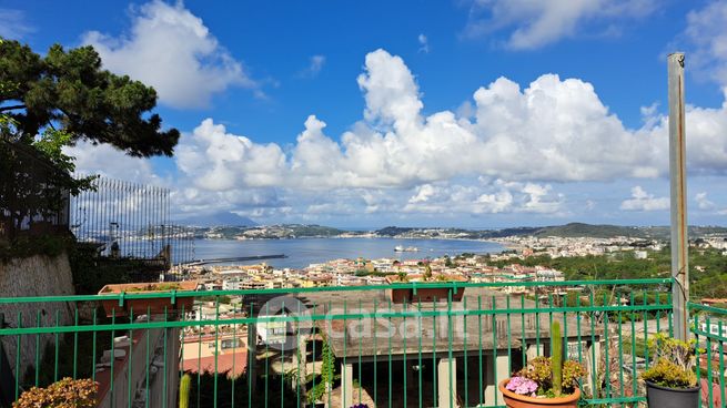 Casa indipendente in residenziale in Via Coste di Agnano 1° Traversa