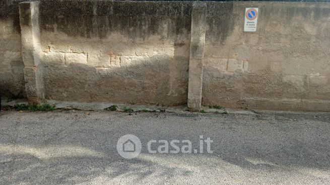 Garage/posto auto in residenziale in Via Girolamo Nisio 1G