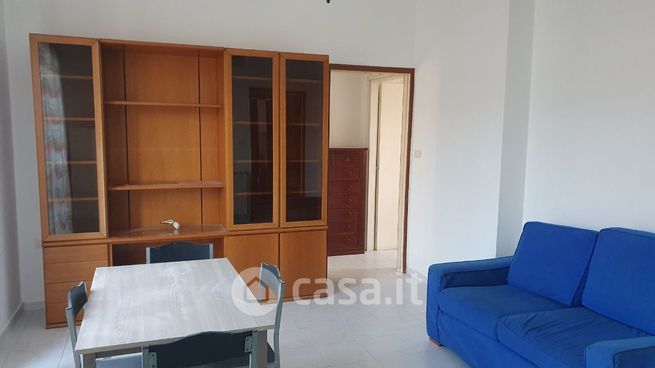 Appartamento in residenziale in Via Firenze 17