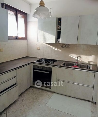 Appartamento in residenziale in Via Asti