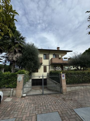 Appartamento in residenziale in Via dei Cosmonauti 55i