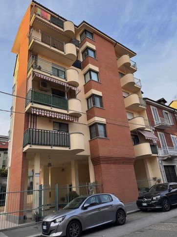 Appartamento in residenziale in Via Cantoira 18