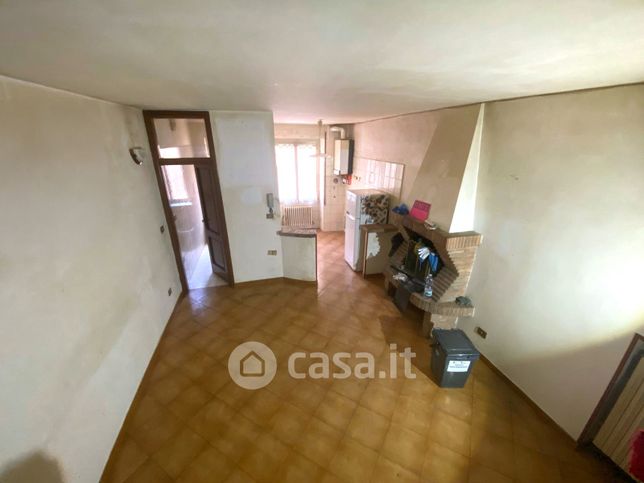 Casa indipendente in residenziale in Via Bellavista 15