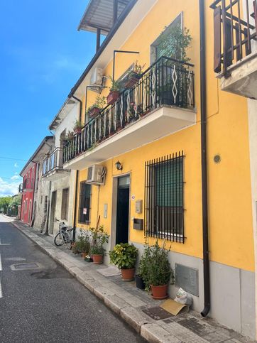 Casa indipendente in residenziale in Via Civita Farnese Centro 40