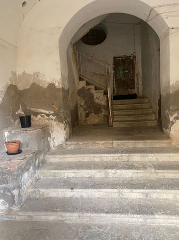 Casa bi/trifamiliare in residenziale in Via Vincenzo Bellini 27