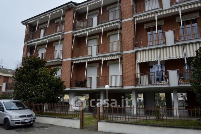 Appartamento in residenziale in Via Mincio 12