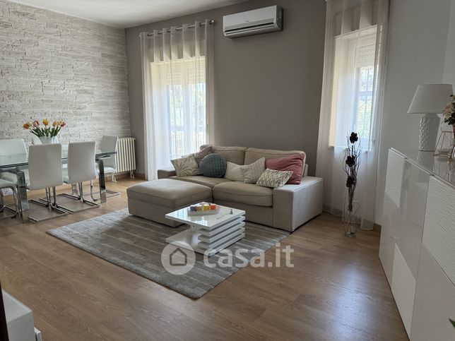 Appartamento in residenziale in Via San Gregorio 3