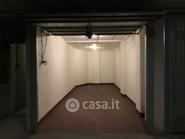 Box/posto auto in residenziale in Via Saorgio 134