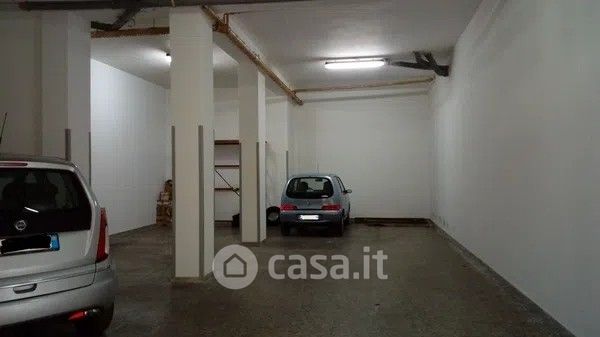 Box/posto auto in residenziale in Via dello Stadio