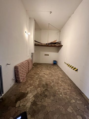 Box/posto auto in residenziale in Via Niccolò Tommaseo 13