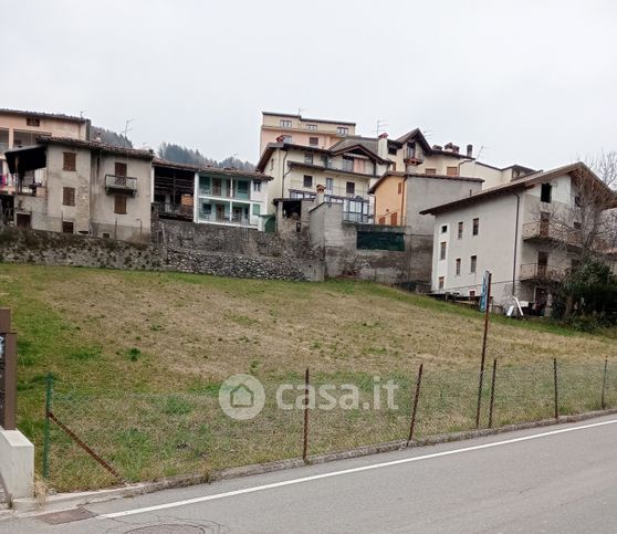 Terreno edificabile in residenziale in Viale Vittorio Emanuele 7