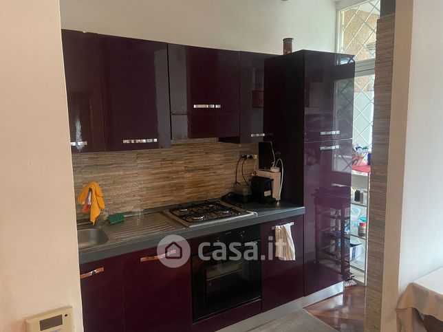 Appartamento in residenziale in Via Ischia di Castro 25