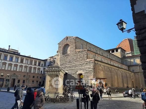 Attivitã /licenza (con o senza mura) in commerciale in Piazza del Duomo