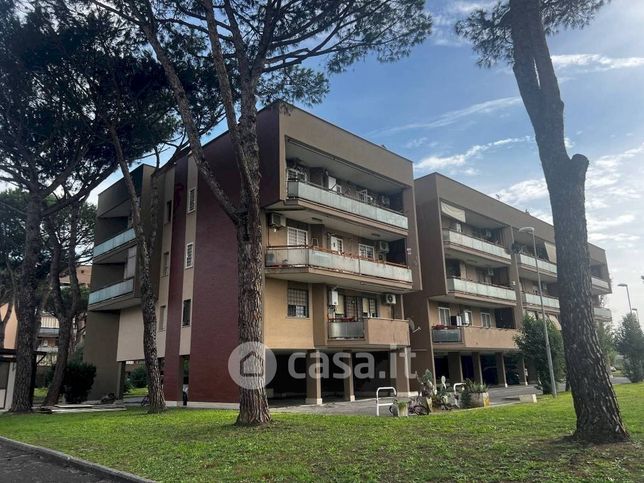 Appartamento in residenziale in Via Vincenzo Petra