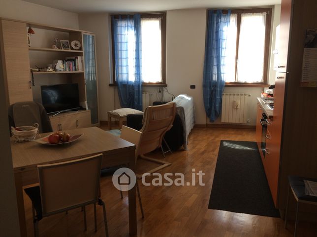 Appartamento in residenziale in Via C. B. Cavour