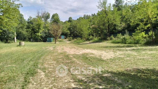 Terreno agricolo in commerciale in 