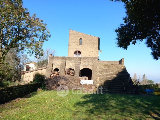 Rustico/casale in residenziale in Via dei Mandriali
