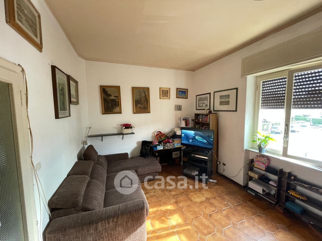 Appartamento in residenziale in Via Angelo Orzali