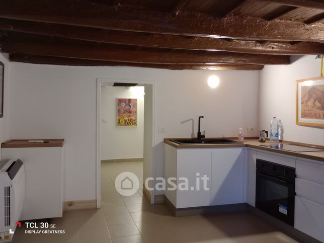 Appartamento in residenziale in Via Pietro Amodei 25