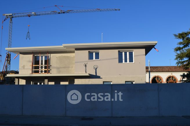 Casa indipendente in residenziale in Strada Ca' Balbi