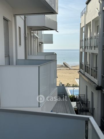 Appartamento in residenziale in Via Andrea Bafile 20Â° Accesso al Mare