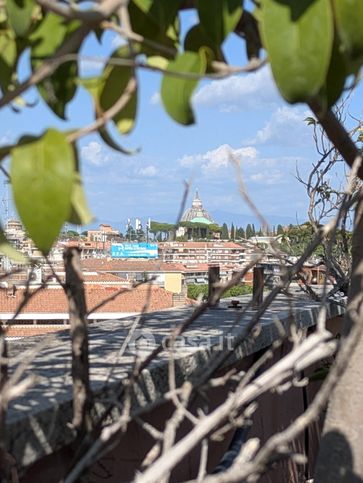 Attico/mansarda in residenziale in Via Gregorio VII 368