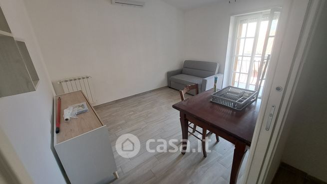 Appartamento in residenziale in Via Lucrezio Caro 113