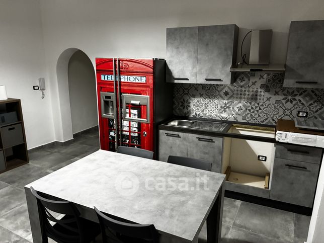 Casa indipendente in residenziale in 
