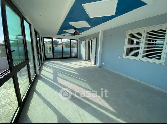 Villetta a schiera in residenziale in Via Marettimo 58