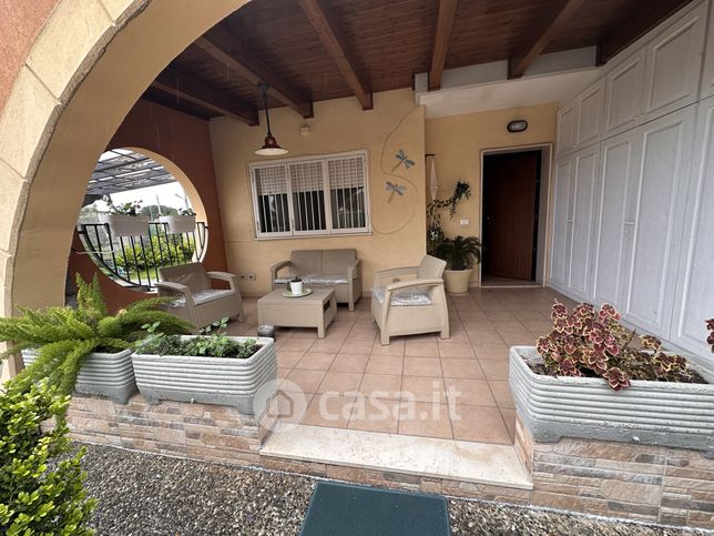 Villa in residenziale in Via Bettinelli 28