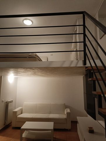 Loft in residenziale in Vicolo Silvestri 95