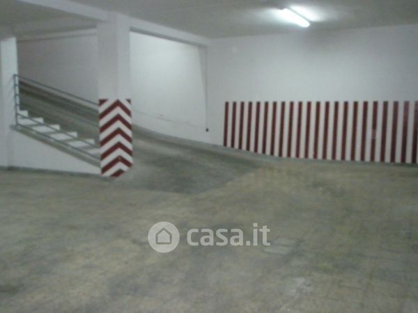 Garage/posto auto in residenziale in Via Guido Reni 13