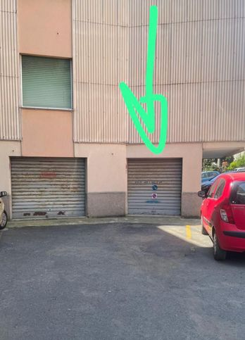 Garage/posto auto in residenziale in Via Nizza