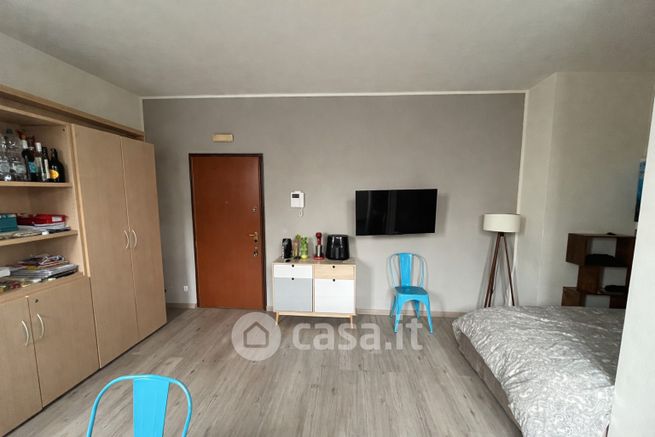 Appartamento in residenziale in Via Cevedale