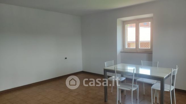 Appartamento in residenziale in Via Lancini