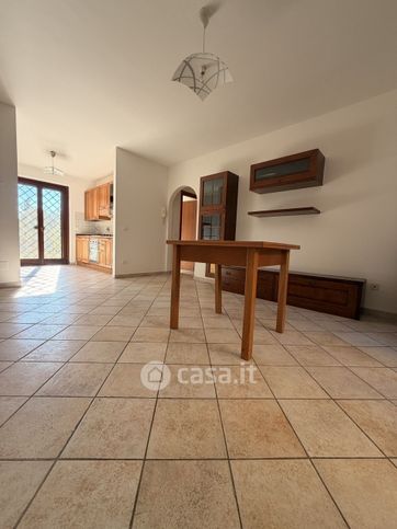Appartamento in residenziale in Via Liri