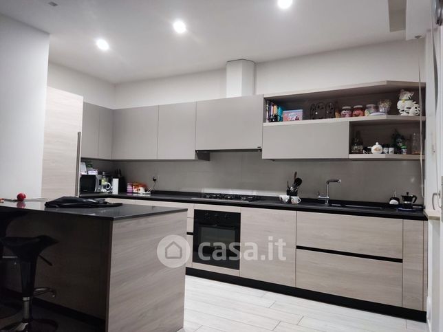 Appartamento in residenziale in Via Grecia