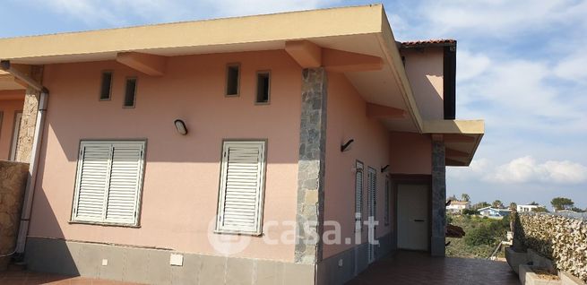 Villa in residenziale in contrada Frannanisi